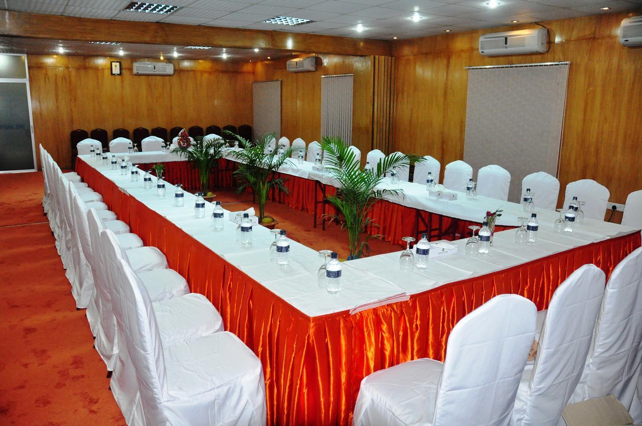 Quality Inn Dhaka Bagian luar foto
